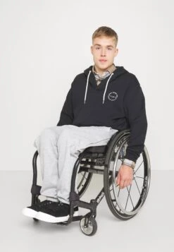 Pier One FelpaBlack Uomo Maglieria E Felpe PI922S0FT-Q11 -Pier One 05267c9511b04bee945f356f818098f8