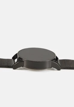 Pier One SmartwatchBlack Uomo Orologi PI952M03D-Q11 9 Pier One SmartwatchBlack Uomo Orologi PI952M03D-Q11 -Pier One 08ee56fd4f284497afc547161127f303