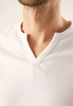 Pier One T-Shirt BasicWhite Uomo T-shirt E Polo PI922O0YI-A11 -Pier One 099f97680d9346dda1283bfc3d21d9c5