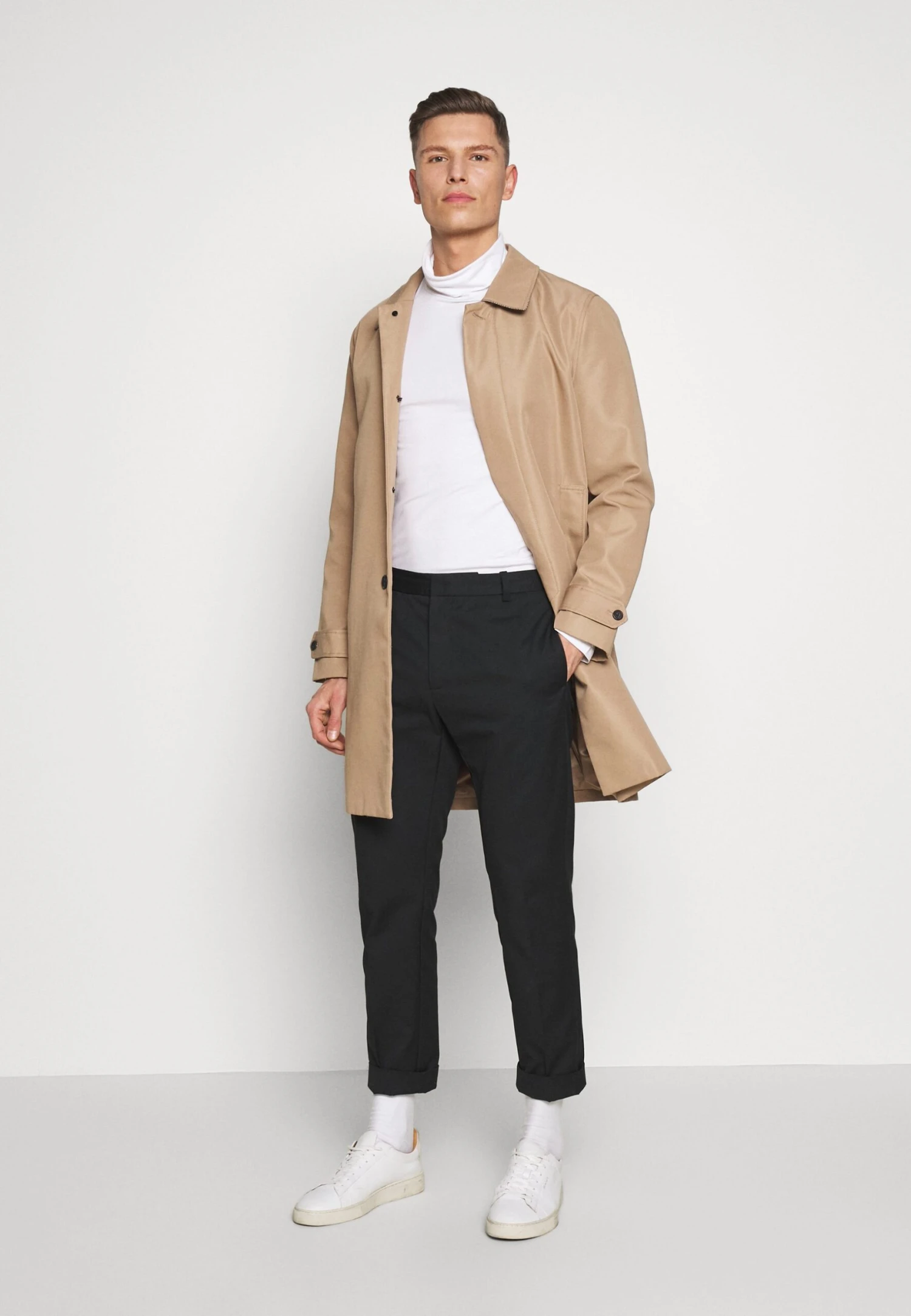 Pier One 2 PackMaglietta A Manica LungaWhite/Black Uomo T-shirt E Polo PI922O0KR-A11 4 Pier One 2 PackMaglietta A Manica LungaWhite/Black Uomo T-shirt E Polo PI922O0KR-A11 - immagine 2