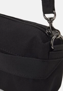 Pier One Borsa A TracollaBlack Donna Borse PI954H02R-Q11 -Pier One 0bbae8c6c00648a9918edf29901247d6