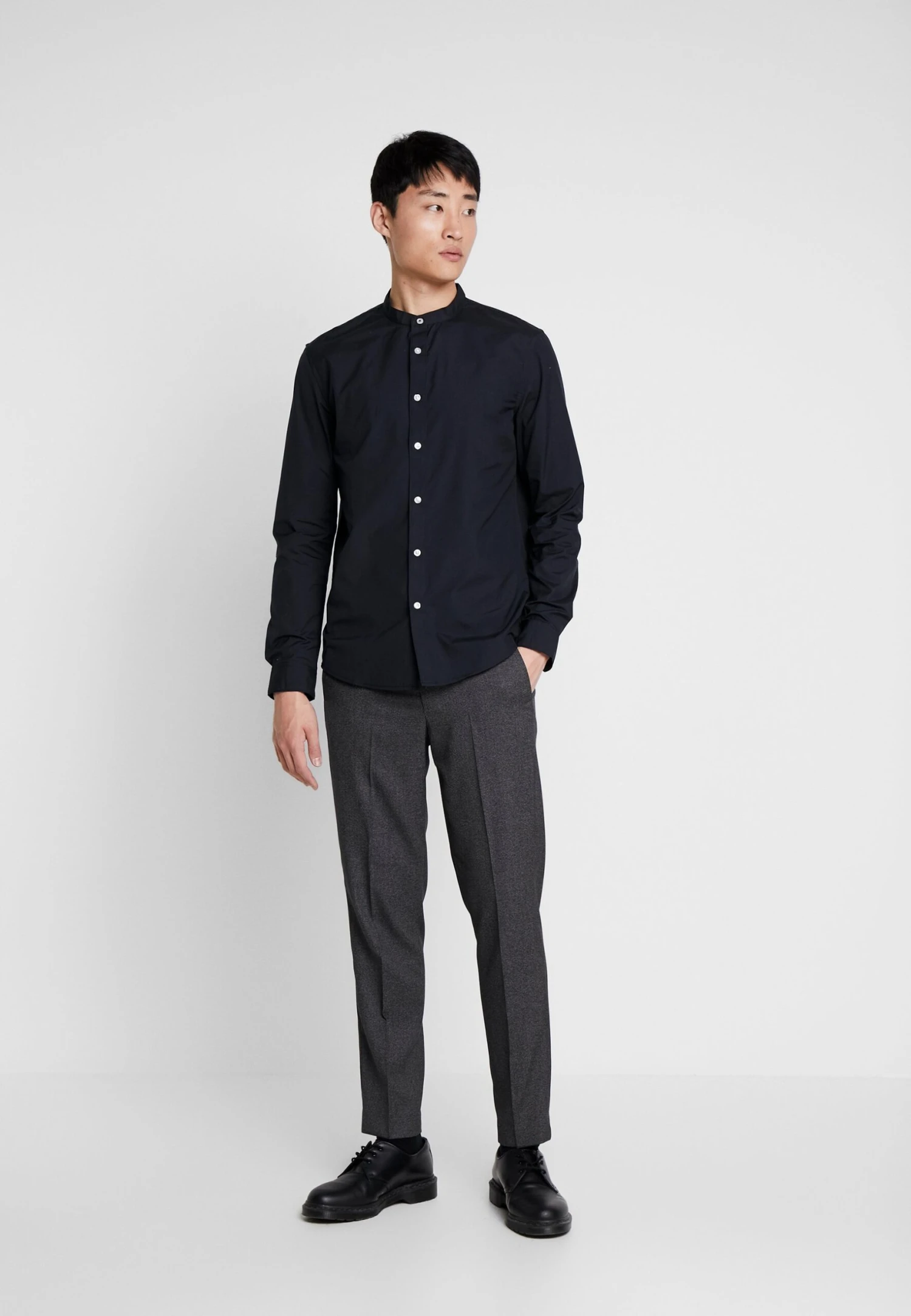 Pier One 2 Pack - Camicia - Oliv/Black 3 Pier One 2 Pack - Camicia - Oliv/Black