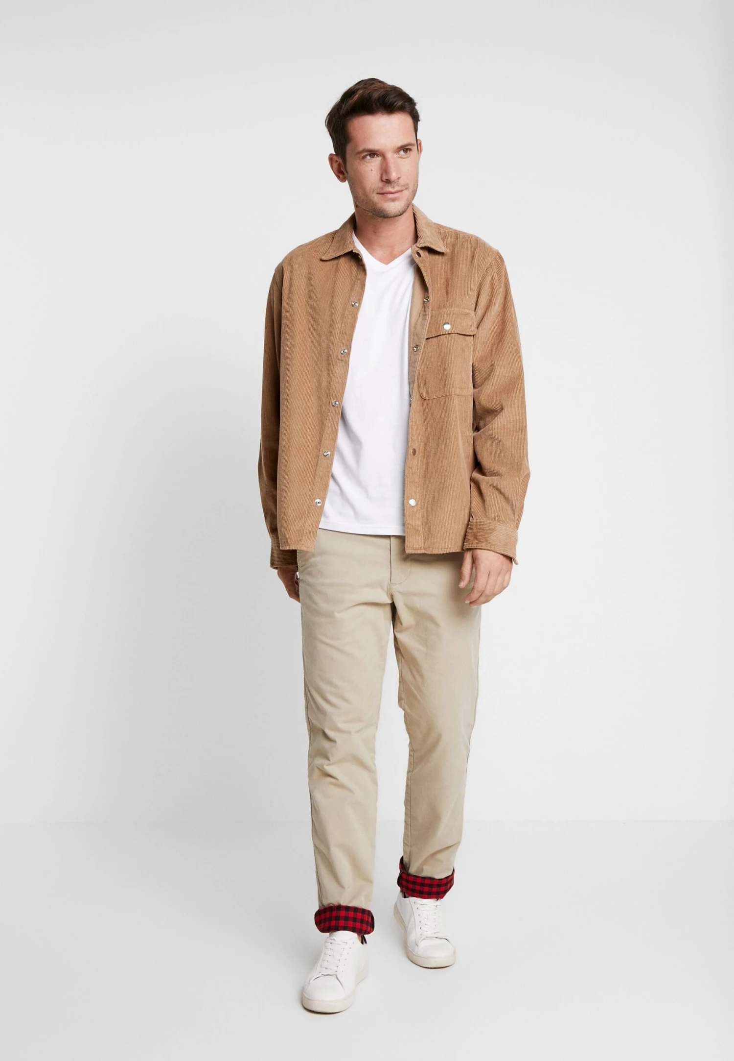 Pier One 3 Pack T-Shirt BasicWhite Uomo T-shirt E Polo PI922O0GO-A12 3 Pier One 3 Pack T-Shirt BasicWhite Uomo T-shirt E Polo PI922O0GO-A12