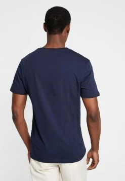 Pier One T-Shirt Con StampaDark Blue Uomo T-shirt E Polo PI922O089-K11 -Pier One 19a2263bd94d47f18f937a2078b51335