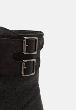 Pier One LeatherStivaletti StringatiBlack Uomo Stivaletti/Stivali PI912K0C0-Q11 -Pier One 24436f9a9e9a445cb50e22b60699f893