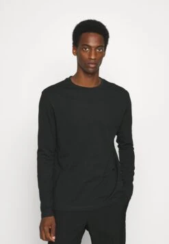 Pier One Maglietta A Manica LungaBlack/Dark Grey/Olive Uomo T-shirt E Polo PI922O0UM-Q11 13 Pier One Maglietta A Manica LungaBlack/Dark Grey/Olive Uomo T-shirt E Polo PI922O0UM-Q11 -Pier One 2f9f6b55af2d4174a4c10ae424b84bbe