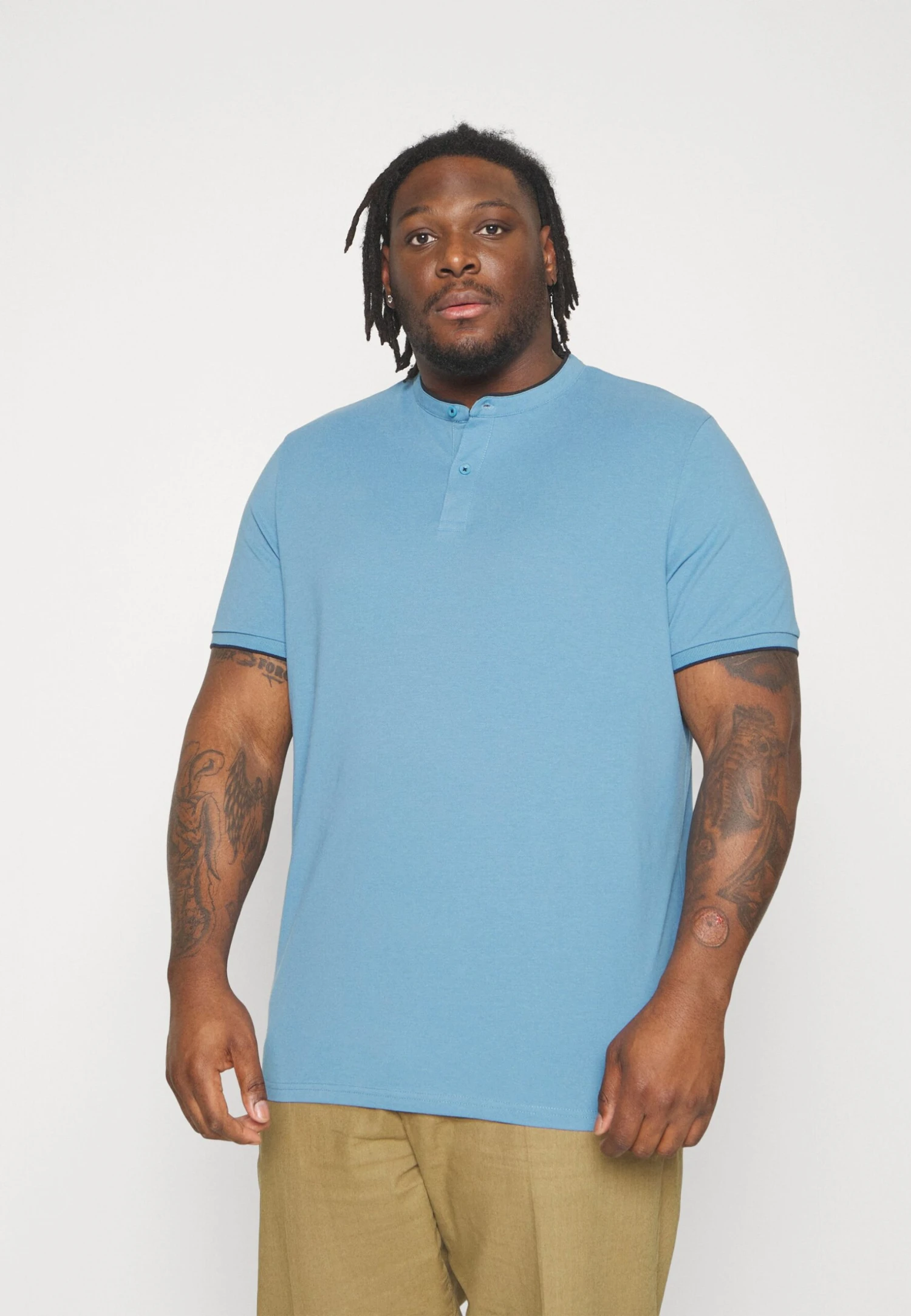 Pier One T-Shirt BasicLight Blue Uomo T-shirt E Polo PI922P086-K11 3 Pier One T-Shirt BasicLight Blue Uomo T-shirt E Polo PI922P086-K11