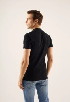 Pier One T-Shirt BasicBlack Uomo T-shirt E Polo PI922O0YX-Q11 -Pier One 30456f19aa07446b8ac92bcf61281b40