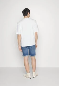 Pier One Shorts Di JeansBlue Denim Uomo Bermuda PI922F04L-K11 -Pier One 318517f1c7444bf1bb8820ee2446ff17