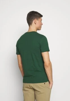 Pier One T-Shirt Con StampaDark Green Uomo T-shirt E Polo PI922O0MA-M11 -Pier One 31c1e3758dd24e7baf7d52592b6f64b4
