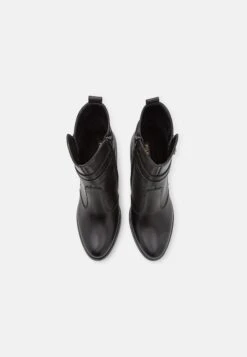 Pier One Leather Stivaletti Con PlateauBlack Donna Stivali PI911N09P-Q11 -Pier One 374963fa647d4fa7adb7f1f3f4d28f06