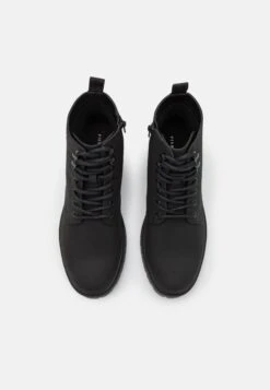 Pier One UnisexStivaletti StringatiBlack Uomo Stivaletti/Stivali PI915K00B-Q12 11 Pier One UnisexStivaletti StringatiBlack Uomo Stivaletti/Stivali PI915K00B-Q12 -Pier One 42d255d612594310953d57a0b11e7c09