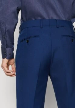 Pier One CompletoBlue Uomo Completi E Cravatte PI922A02G-K11 21 Pier One CompletoBlue Uomo Completi E Cravatte PI922A02G-K11 -Pier One 42e7df134c444447bbfc59704f609d95