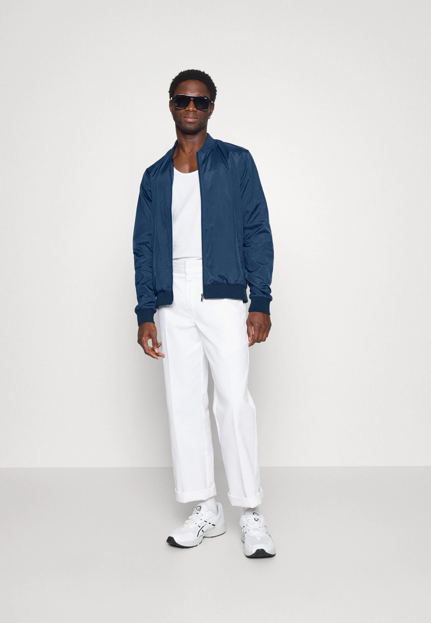 Pier One Giubbotto Bomber Dark Blue Uomo Giacche YO122T02C-K11 4 Pier One Giubbotto Bomber Dark Blue Uomo Giacche YO122T02C-K11 - immagine 2