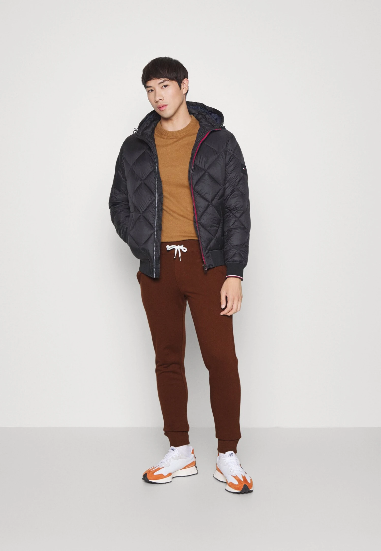 Pier One 2 PackPantaloni SportiviDark Brown/Black Uomo Pantaloni Sportivi E Joggers PI922E03K-O11 3 Pier One 2 PackPantaloni SportiviDark Brown/Black Uomo Pantaloni Sportivi E Joggers PI922E03K-O11