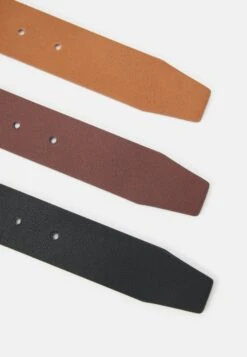 Pier One 3 Pack UnisexCinturaBlack/Brown/Cognac Uomo Cinture PI954D01N-Q11 -Pier One 5093dbbd357b48f4906cc633ff9bf4ec