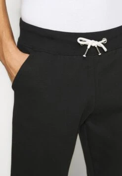 Pier One 2 PackPantaloni SportiviBlack Uomo Pantaloni PI922E03K-Q12 -Pier One 5dd2a55e6c3a4433aa8272228bb4987e