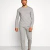 Pier One PigiamaMottled Grey Uomo Per La Notte PI982M033-C11 -Pier One 5e7859ac92be4c459a34e7409f4d7a17