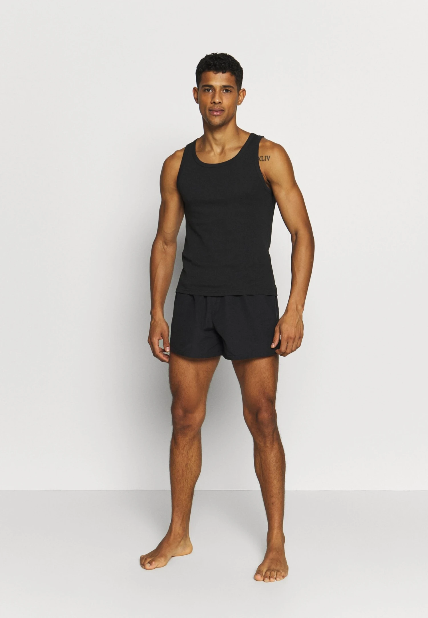 Pier One 3 PackMaglietta IntimaBlack Uomo Intimo PI982Q008-Q12 4 Pier One 3 PackMaglietta IntimaBlack Uomo Intimo PI982Q008-Q12 - immagine 2