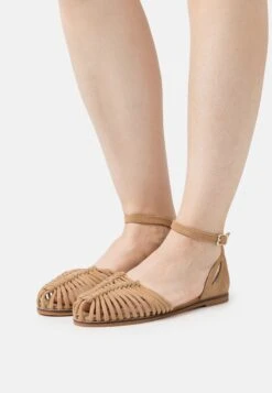 Pier One Leather- Sandali - Beige