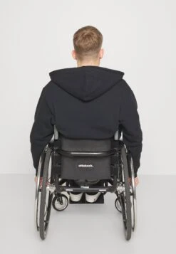 Pier One FelpaBlack Uomo Maglieria E Felpe PI922S0FT-Q11 -Pier One 65bb746d69a147a0aaf6aee998dfae51