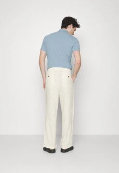 Pier One Drawcord Trousers Linen BlendPantaloniOff-White Uomo Pantaloni PI922E05A-A11 -Pier One 65c988989ad143de851aee47dda41e80