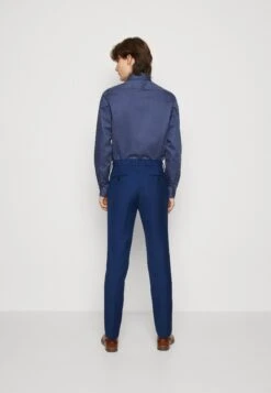 Pier One CompletoBlue Uomo Completi E Cravatte PI922A02G-K11 17 Pier One CompletoBlue Uomo Completi E Cravatte PI922A02G-K11 -Pier One 7026d41b1cce4791aba808e4c5a5c8c8