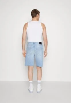 Pier One Shorts Di JeansBlue Denim Uomo Jeans PI922F05E-K12 -Pier One 73c766252da34340b10d54d58738f5a4