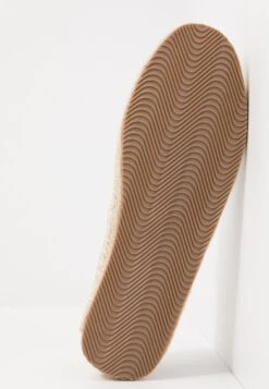 Pier One Rena Espadrille Unisex - Espadrillas - White/Blue -Pier One 783aaa02540843288d52301a1f116eed