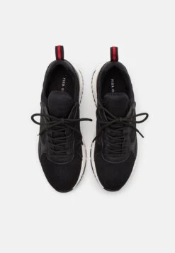 Pier One UnisexSneakers BasseBlack Donna Sneakers PI915O00M-Q11 -Pier One 7b4e6701f8fa4f62b8488bcda8bd464b