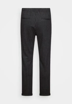 Pier One Pantaloni SportiviBlack Uomo Pantaloni PI922E056-Q11 -Pier One 7bfaad65e7ef493895f3b9d8d8dd5715