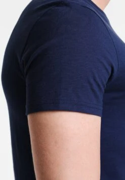 Pier One T-Shirt Con StampaNavy Uomo T-shirt E Polo PI922OA32-K11 -Pier One 7db64dab8ba64caba6406a6e65c6d58d