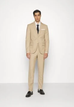 Pier One CompletoBeige Uomo Completi E Cravatte PI922A02G-B11 14 Pier One CompletoBeige Uomo Completi E Cravatte PI922A02G-B11 -Pier One 8034ebb9f6e94a87b49587c664b8f8d4