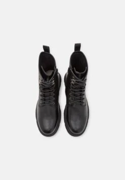 Pier One LeatherStivaletti StringatiBlack Uomo Stivaletti/Stivali PI912K0BD-Q11 11 Pier One LeatherStivaletti StringatiBlack Uomo Stivaletti/Stivali PI912K0BD-Q11 -Pier One 926c2a40606144d7a6f804f59f0a41e0