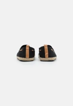 Pier One EspadrillasBlack Uomo Scarpe Basse PI912C0AZ-Q11 -Pier One 93956be1d89c4c879aef60fde003ab72