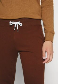 Pier One 2 PackPantaloni SportiviDark Brown/Black Uomo Pantaloni Sportivi E Joggers PI922E03K-O11 13 Pier One 2 PackPantaloni SportiviDark Brown/Black Uomo Pantaloni Sportivi E Joggers PI922E03K-O11 -Pier One 975cecdb5ed346b396582cb785bbeb8c
