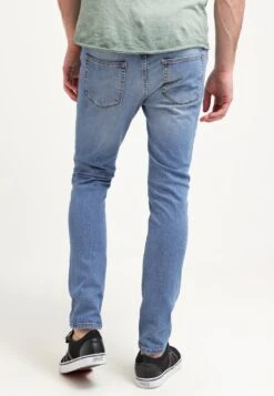 Pier One Jeans Slim FitLight Blue Denim Uomo Jeans PI922GA03-K11 -Pier One 9ce69a79e7f24d82919ce673ea1c8949