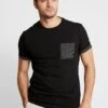 Pier One T-Shirt Con StampaBlack Uomo T-shirt E Polo PI922O09D-M11 2 Pier One T-Shirt Con StampaBlack Uomo T-shirt E Polo PI922O09D-M11 -Pier One 9d71ef607fc14954be7aebb7643fdce1