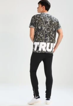 Pier One Biker JoggerPantaloni SportiviBlack Uomo Pantaloni Sportivi E Joggers PI922E03L-Q11 -Pier One 9e1fd48a4e81410d808b9d9d17a80062