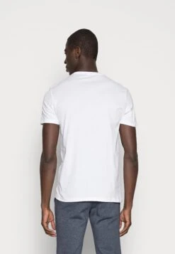 Pier One 3 PackT-Shirt BasicWhite/Black/Light Grey Uomo T-shirt E Polo PI922O0GQ-A12 -Pier One a33337e9993e4d57b40205694f934124
