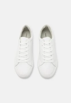 Pier One Sneakers BasseWhite Uomo Sneaker PI912O057-A11 11 Pier One Sneakers BasseWhite Uomo Sneaker PI912O057-A11 -Pier One a69f39e681f54ad190389a1a133e901d