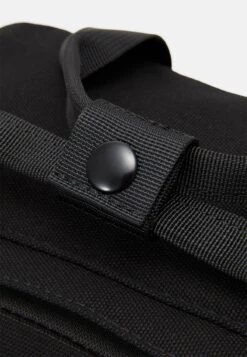 Pier One UnisexZainoBlack Donna Borse PI954O04D-Q11 -Pier One aaa8853f4c634f7fb43611fee2091776