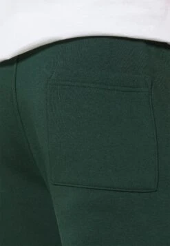 Pier One Pantaloni SportiviDark Green Uomo Pantaloni PI922E03I-M11 -Pier One ab94120f034344c499e3c3f6a8f91b21