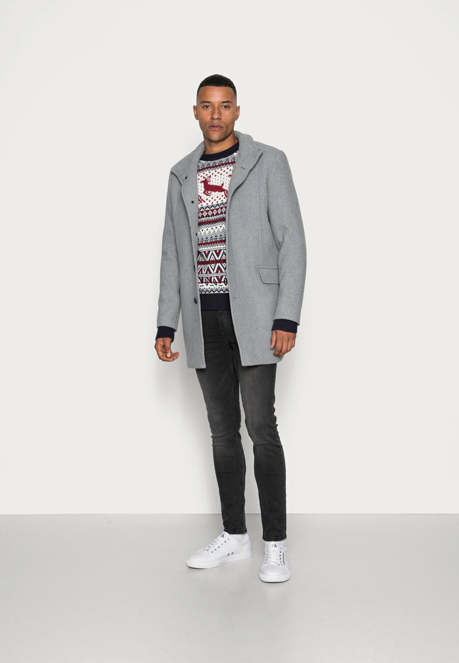 Pier One MaglioneDark Blue Uomo Maglieria PI922Q02Z-K11 4 Pier One MaglioneDark Blue Uomo Maglieria PI922Q02Z-K11 - immagine 2