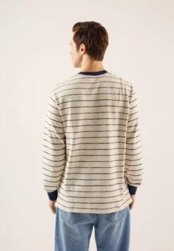 Pier One Maglietta A Manica LungaWhite Uomo T-shirt E Polo PI922O0Y5-A11 -Pier One adbf194f16094405aa80f1ce2922960b