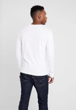 Pier One Maglietta A Manica LungaWhite Uomo T-shirt E Polo PI922O0GP-A11 -Pier One b2c53e1239ce4cbb97e2f4dd1a88ae6b