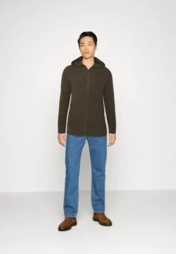 Pier One Cardigan - Olive 9 Pier One Cardigan - Olive -Pier One b2cbbc2a4d6b41ef982b6f8e709d4b17