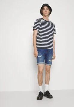 Pier One Shorts Di JeansDark Blue Denim Uomo Jeans PI922F04L-K12 -Pier One b2e16c08191a4beb8d9741861b53eed6