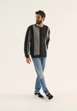 Pier One MaglioneMottled Grey Uomo Maglieria PI922Q0BP-C11 8 Pier One MaglioneMottled Grey Uomo Maglieria PI922Q0BP-C11 -Pier One b4b73b7532594e53ba64c889bb384871