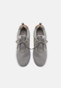Pier One Sneakers BasseLight Grey Uomo Sneaker PI915O019-C11 11 Pier One Sneakers BasseLight Grey Uomo Sneaker PI915O019-C11 -Pier One b71dd9058534408f8047bc0ef94b1b38